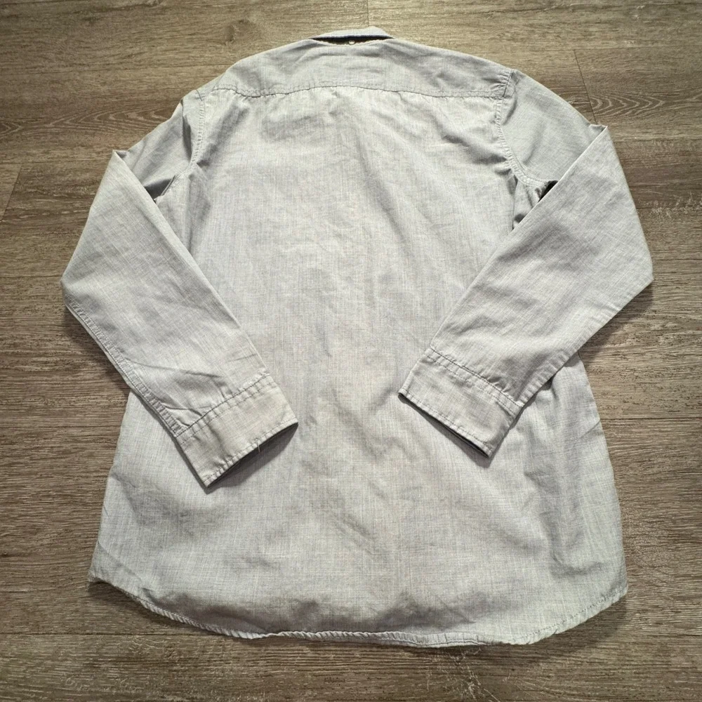 Quiksilver Shirt Mens Small Blue Cotton Casual Modern Fit Button Down LS Skate